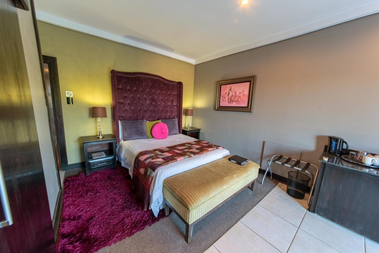 Altissimo Guesthouse Bloemfontein Esterno foto